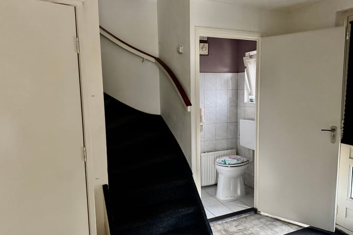 Foto 8 van Anjelierstraat 28