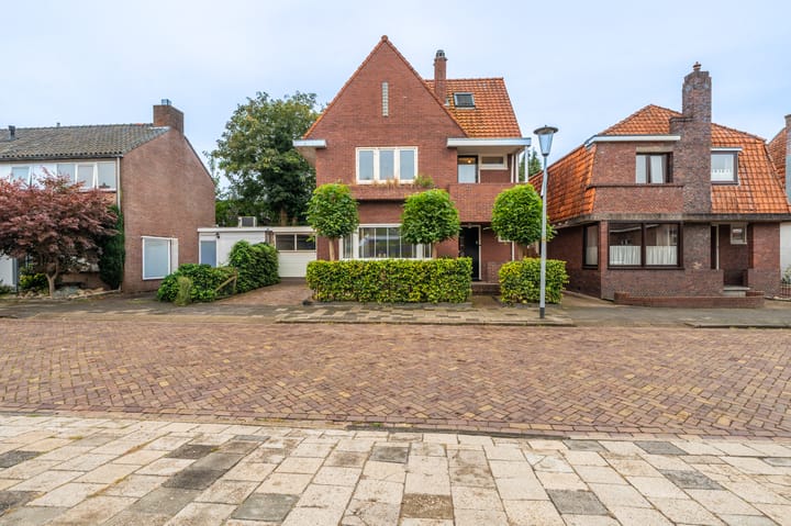 Foto 54 van Adriaan Geertsplein 4