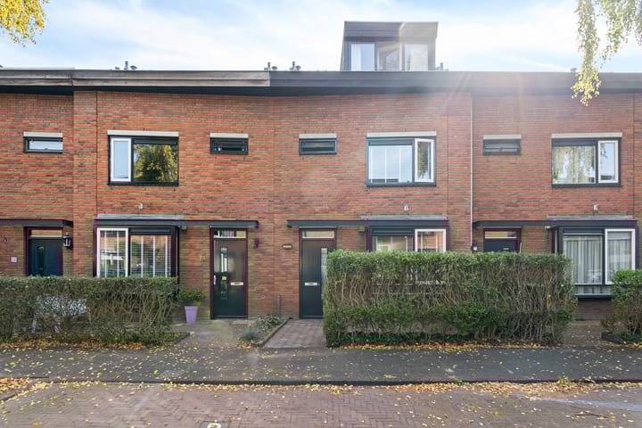 Photo 1 of Farmanstraat 12