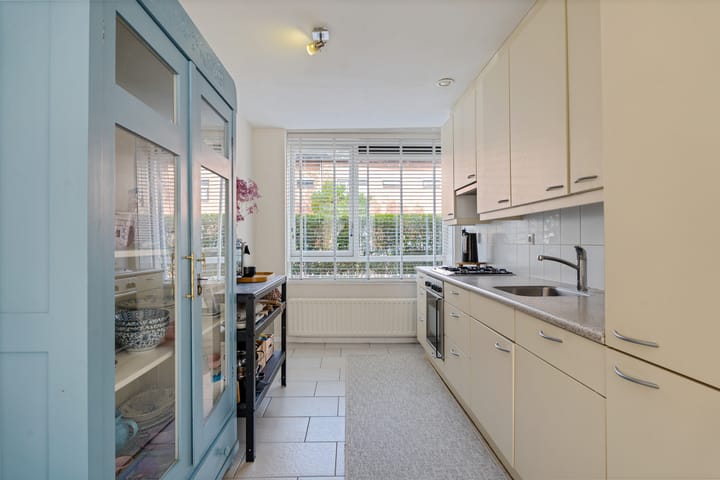 Photo 21 of Farmanstraat 12