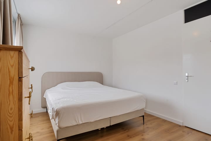 Photo 26 of Farmanstraat 12