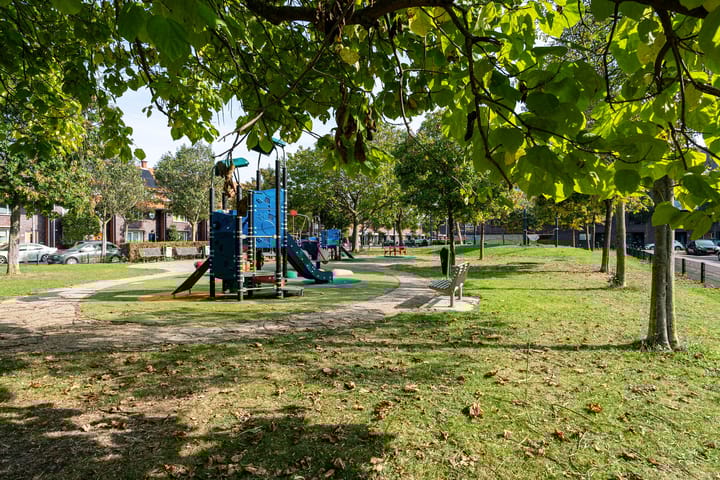 Photo 44 of Farmanstraat 12