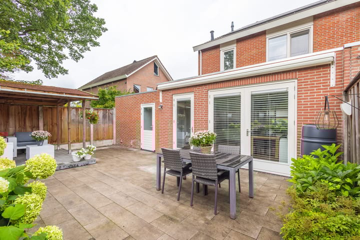 Photo 36 of Geelster 31