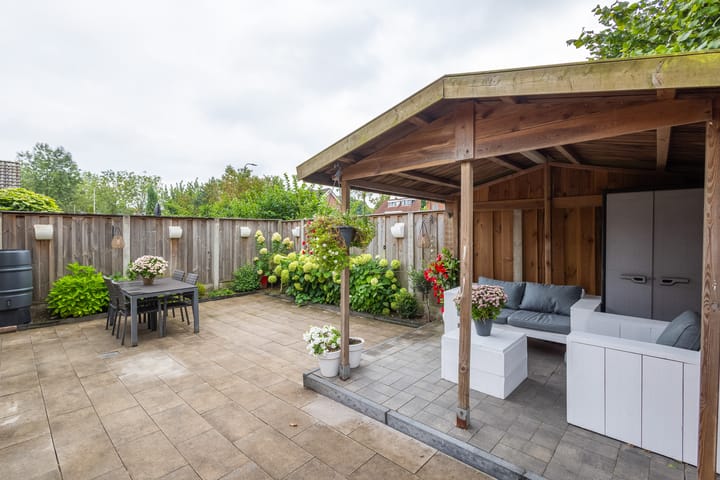 Photo 39 of Geelster 31