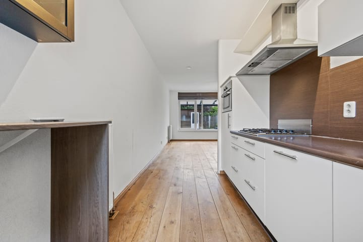 Foto 13 van van Vessemstraat 17