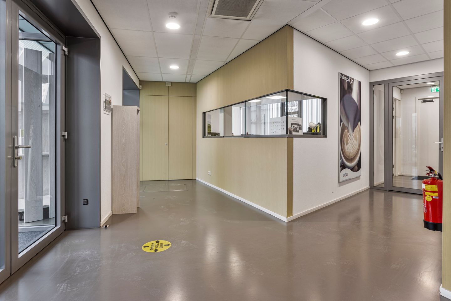 Bekijk foto 4 van Argon 34