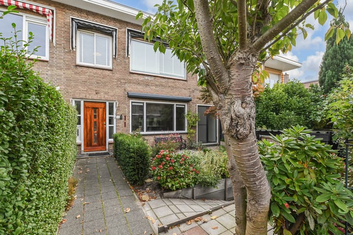 Foto 3 van Van Hoeylaan 61