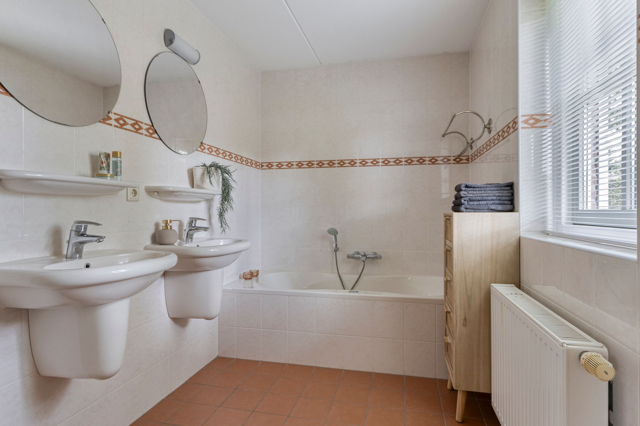 Foto 21 van Roegte 16