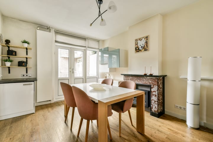 Foto 5 van Linnaeusstraat 52-2