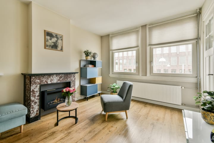 Foto 14 van Linnaeusstraat 52-2