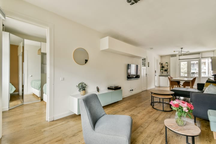 Foto 15 van Linnaeusstraat 52-2