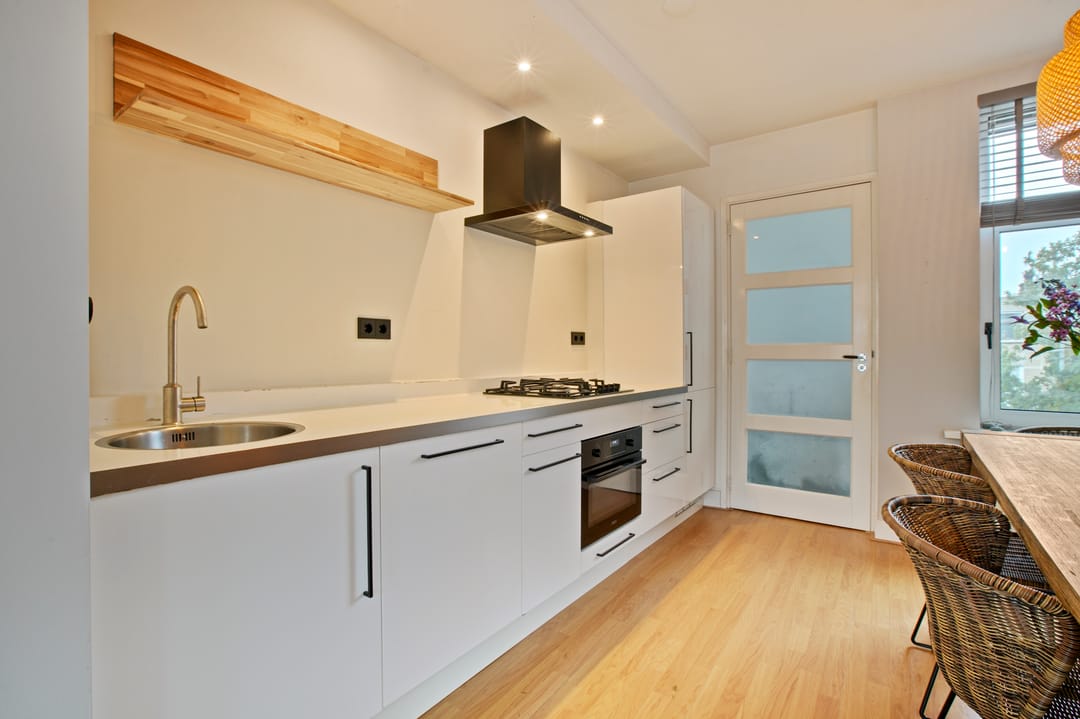 Foto 8 van Van Oldenbarneveldtstraat 38-3