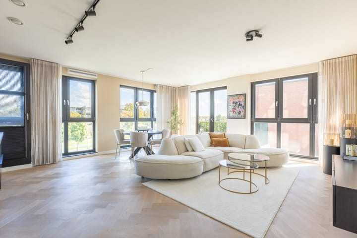 Photo 1 of Lapis Lazuli 129