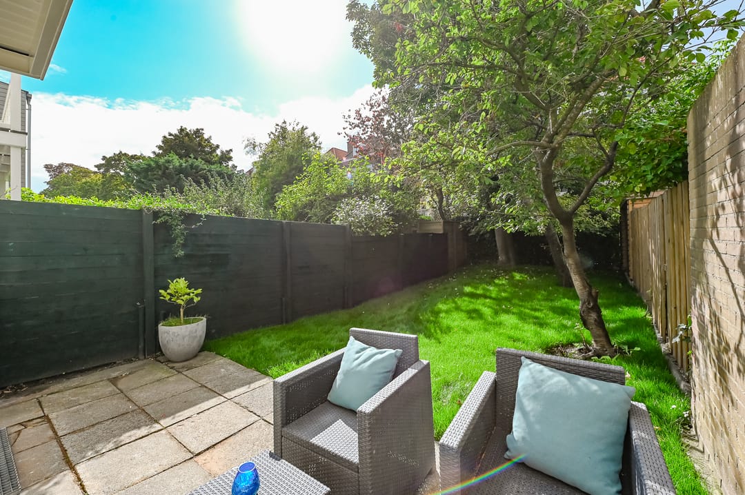 Foto 17 van Jacob van der Doesstraat 106