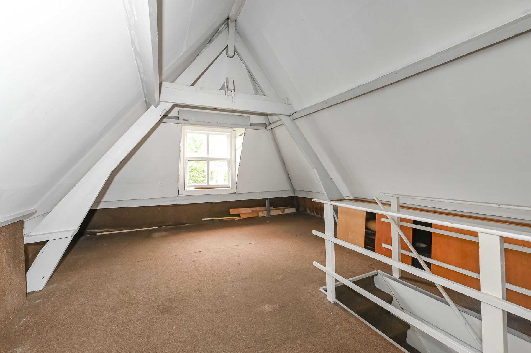 Foto 63 van Jacob van der Doesstraat 106