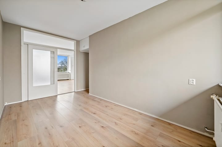 Photo 6 of Prins Hendrikplein 53