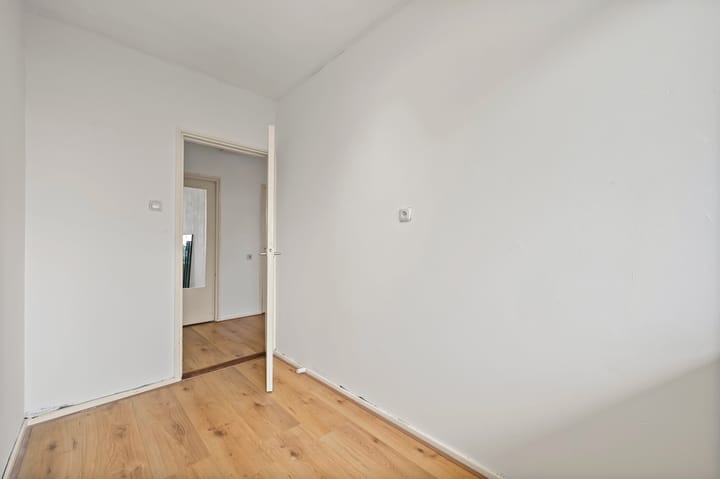 Photo 13 of Prins Hendrikplein 53