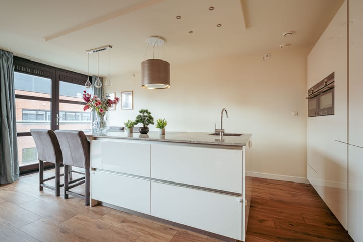 Foto 5 van Eerste Van der Helststraat 1-A25