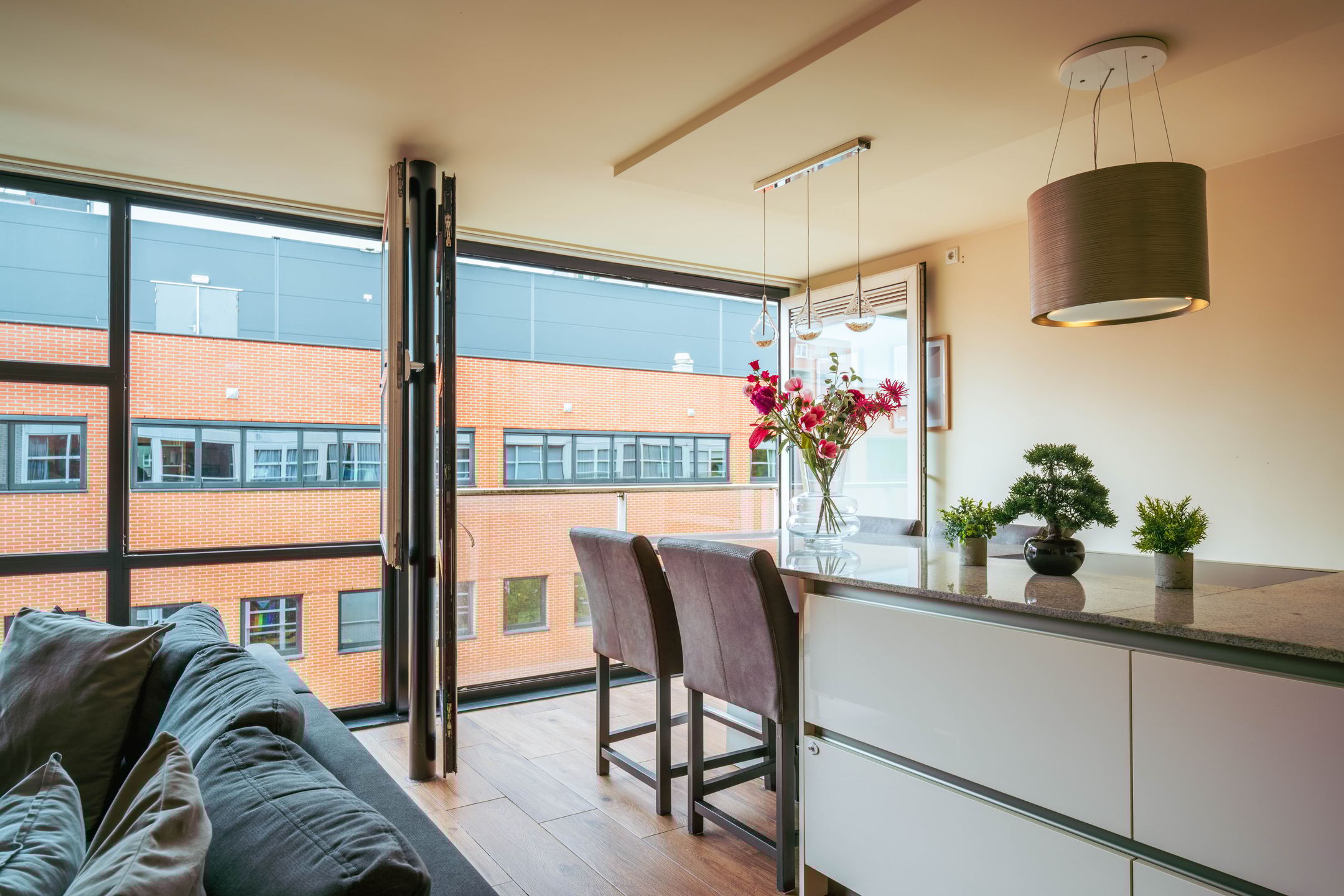 Foto 6 van Eerste Van der Helststraat 1-A25