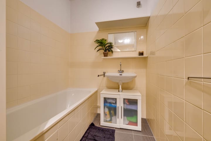 Foto 24 van Reggestraat 55