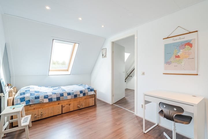 Foto 33 van Ruurd Visserstraat 58