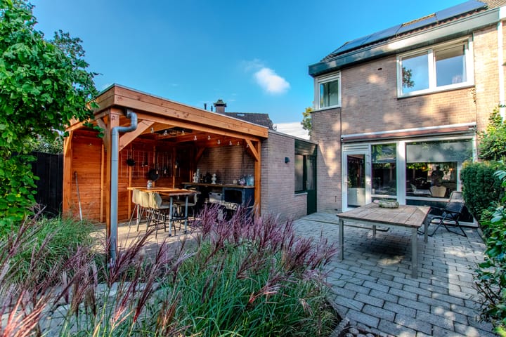 Foto 2 van van Houtenstraat 23