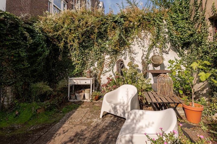 Foto 2 van Ambtmanstraat 18