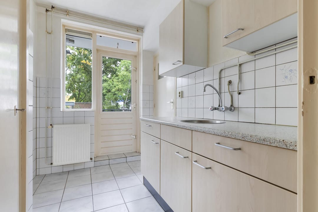 Photo 13 of Valeriusstraat 240