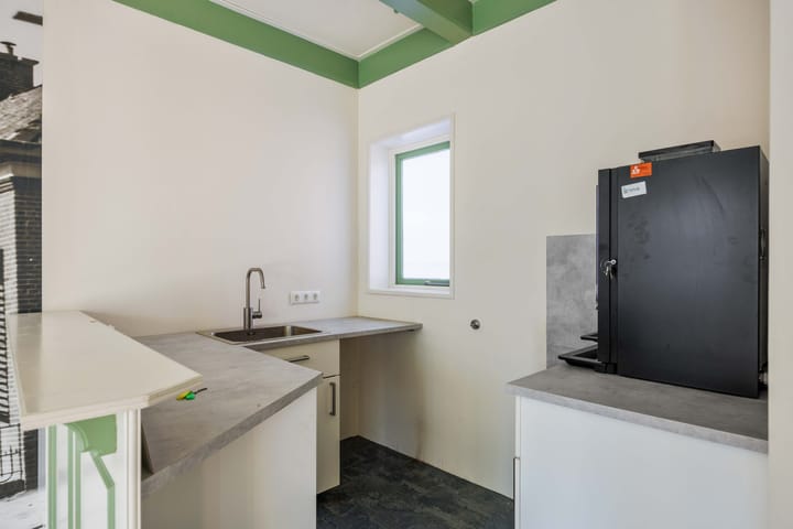 Photo 14 of Heerestraat 22