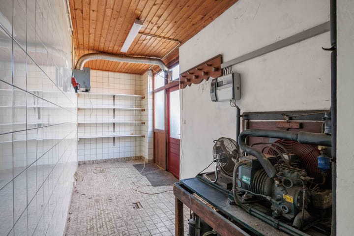 Photo 32 of Heerestraat 22