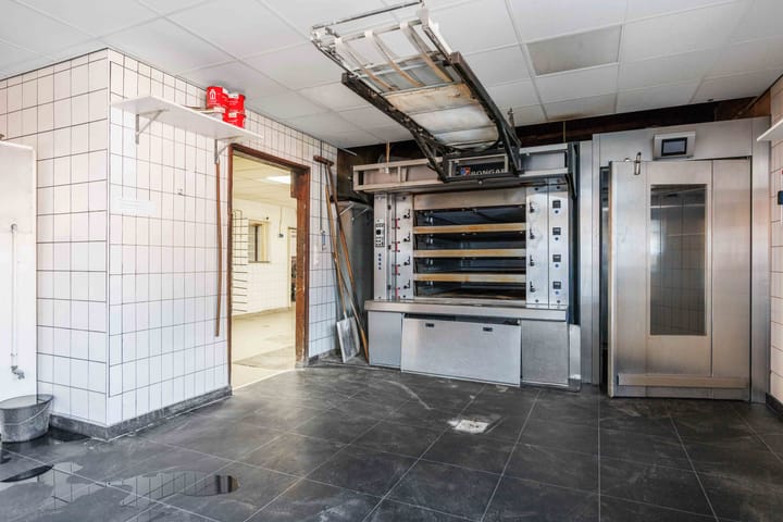 Photo 40 of Heerestraat 22