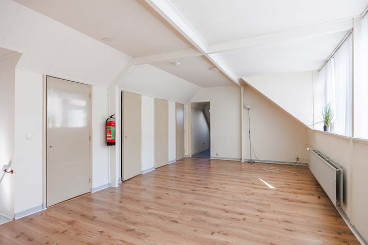 Photo 46 of Heerestraat 22