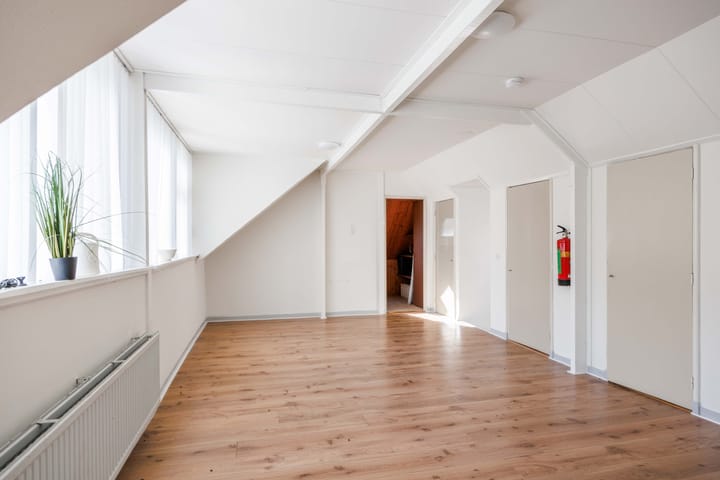 Photo 48 of Heerestraat 22