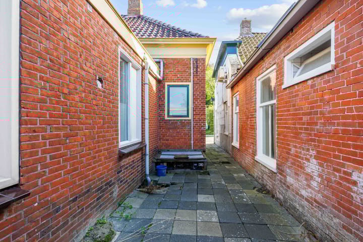 Photo 54 of Heerestraat 22