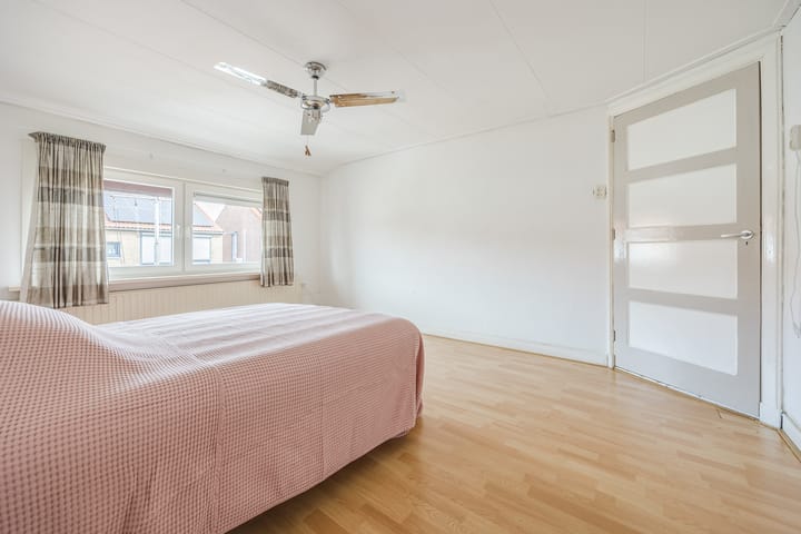 Foto 17 van Beatrixstraat 37