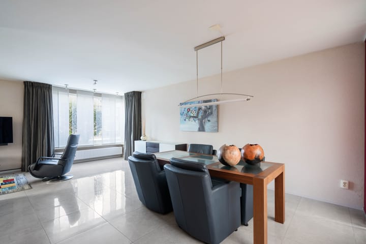 Foto 16 van Lochtstraat 2