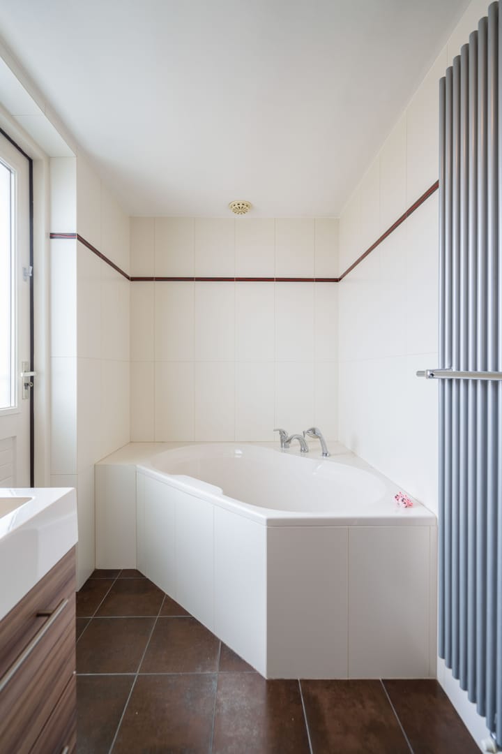 Foto 36 van Lochtstraat 2