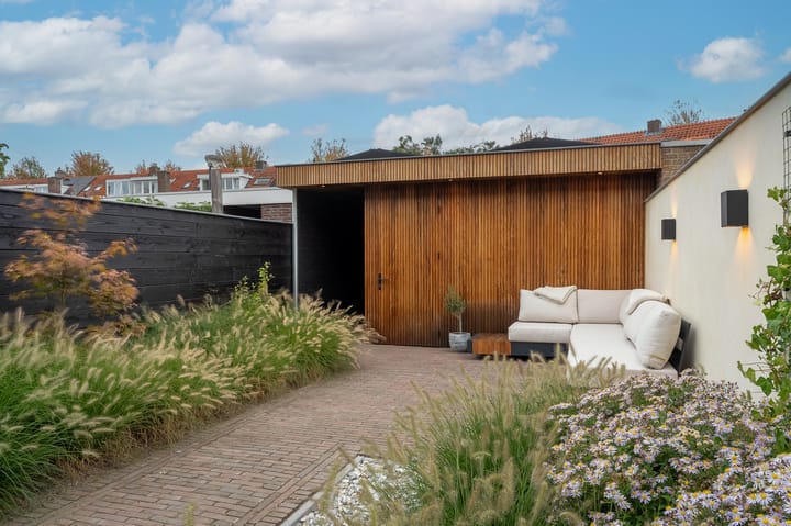 Foto 23 van Esschestraat 12