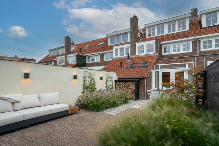 Foto 25 van Esschestraat 12