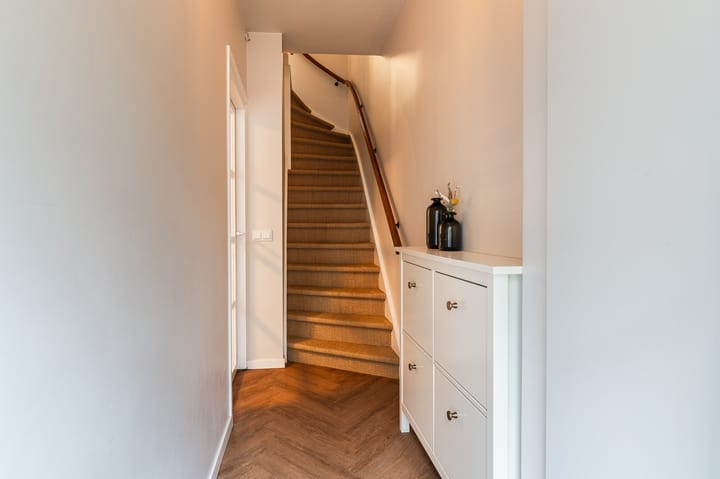 Foto 29 van Esschestraat 12