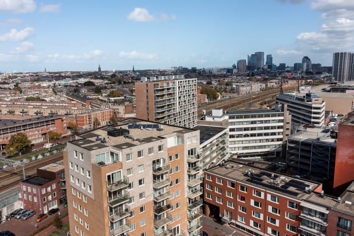 Foto 15 van Waldorpstraat 492