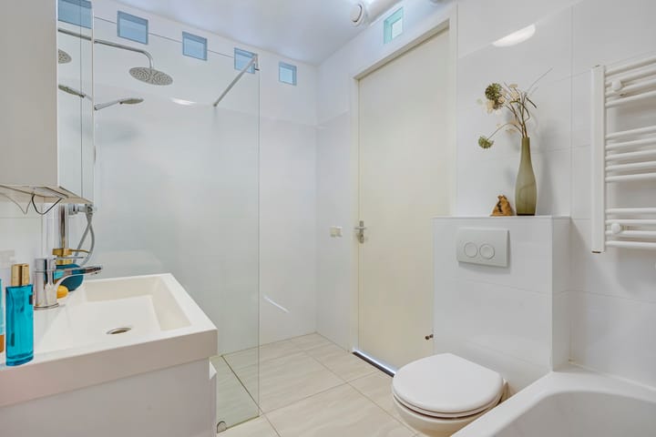 Foto 23 van Waldorpstraat 492