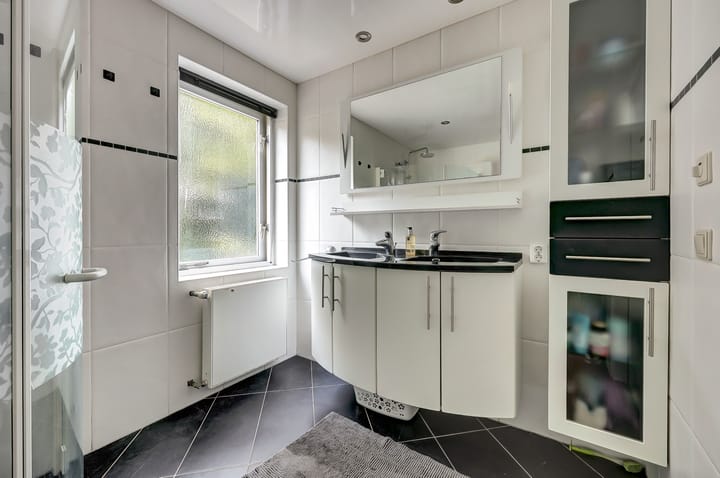 Photo 21 of Ommerbos 61