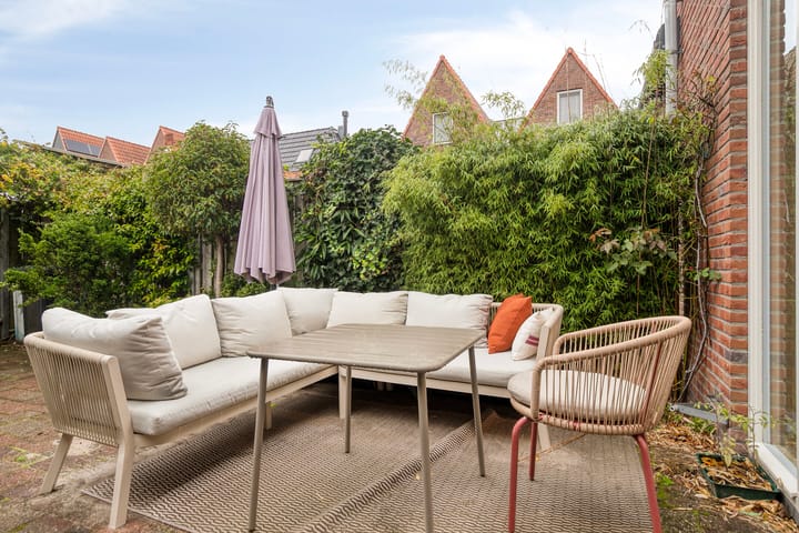 Photo 19 of Regenboog 11