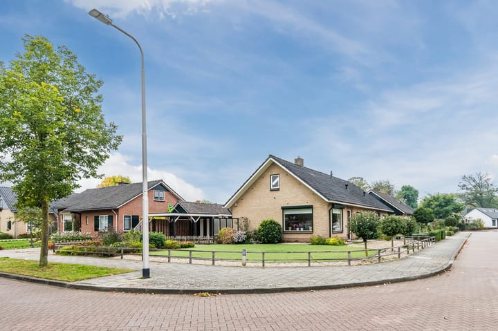 Foto 1 van Margrietlaan 10