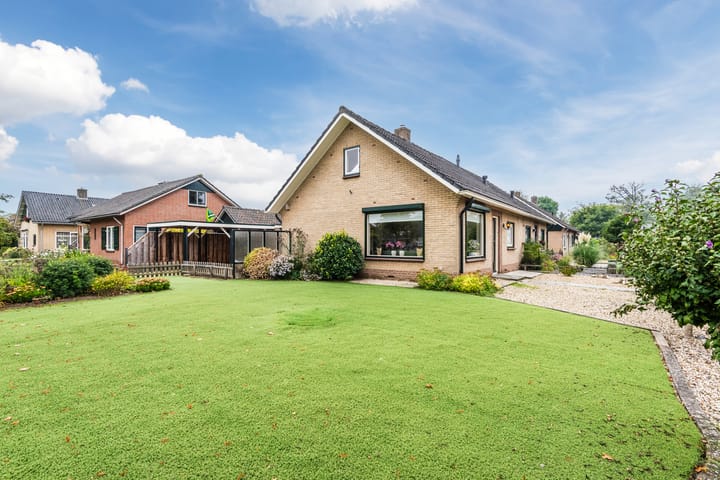 Photo 4 of Margrietlaan 10