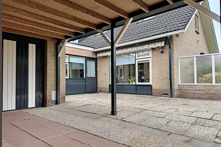 Foto 32 van Margrietlaan 10