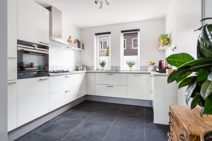 Photo 3 of Hof van Voorvliet 53