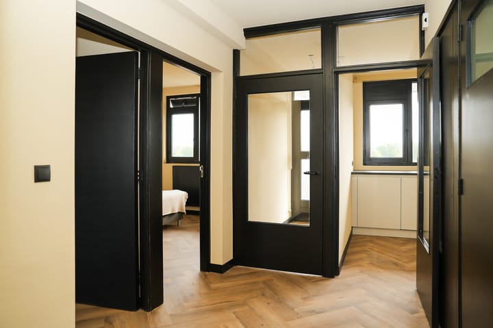 Photo 6 of Hesselsstraat 129