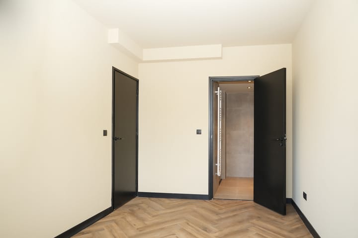 Photo 20 of Hesselsstraat 129